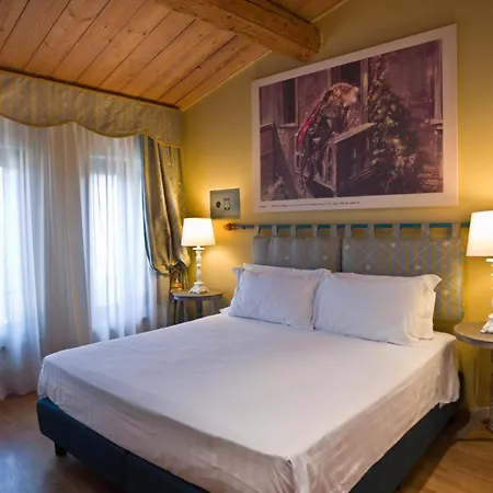 Nocleg ze śniadaniem Residenza Giuseppe Verdi 3*