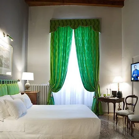 Residenza Giuseppe Verdi Nocleg ze śniadaniem Werona