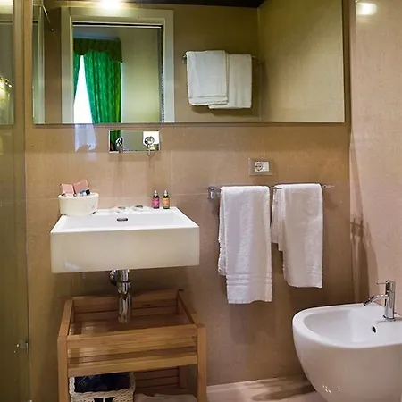 فندق مبيت وإفطار Residenza Giuseppe Verdi 3*