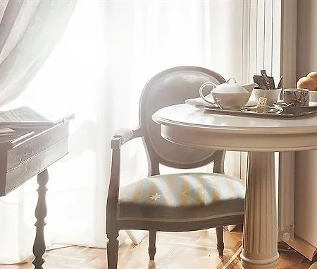 Bed & Breakfast Residenza Giuseppe Verdi 3*